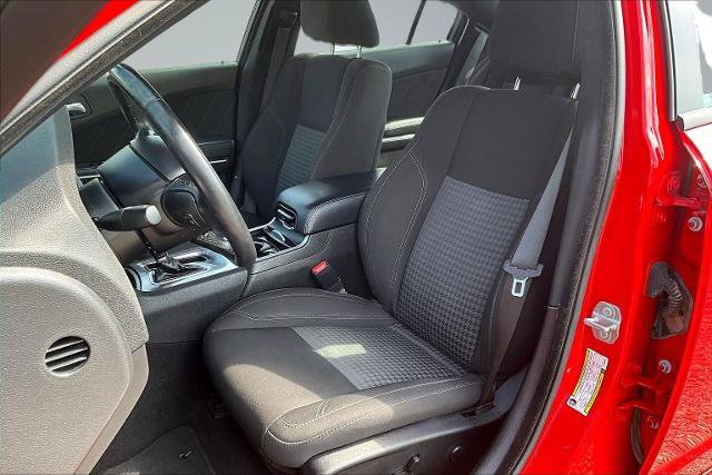 Used 2023 Dodge Charger SXT w/ Cold Weather Package RWD image 25