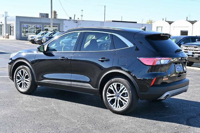 Certified 2022 Ford Escape SEL w/ Technology Package image 3