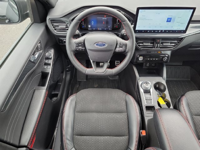 Certified 2024 Ford Escape ST-Line w/ Tech Pack #1 AWD/4WD image 30