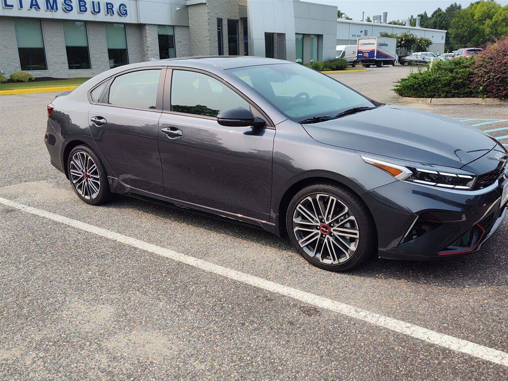 Used 2023 Kia Forte GT w/ GT2 Package FWD image 2