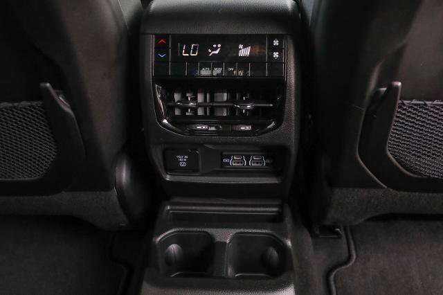 Used 2024 Jeep Grand Cherokee L Laredo w/ Luxury Tech Group I AWD/4WD image 36