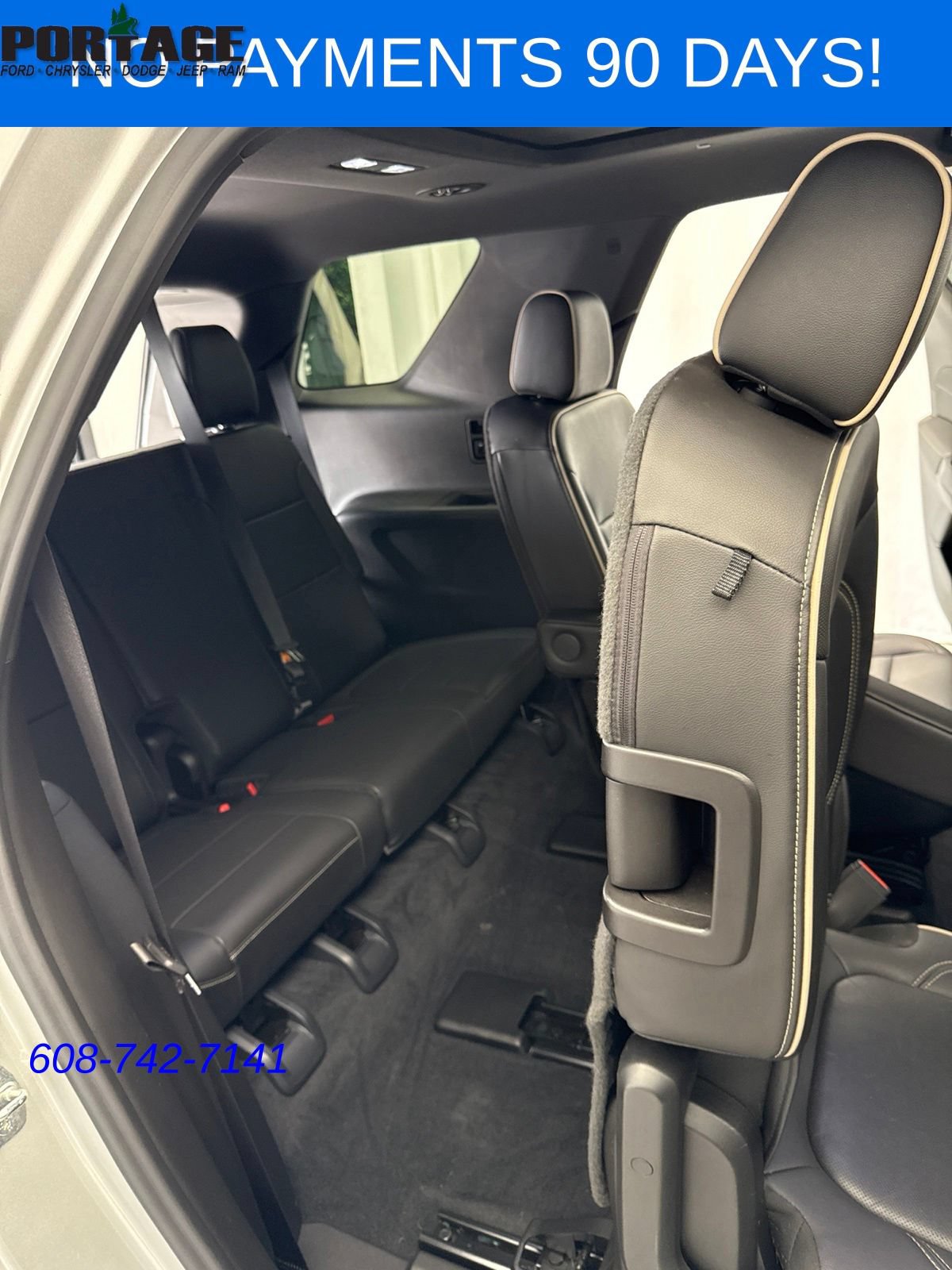 Used 2022 Chevrolet Traverse Premier w/ Redline Edition AWD/4WD image 37