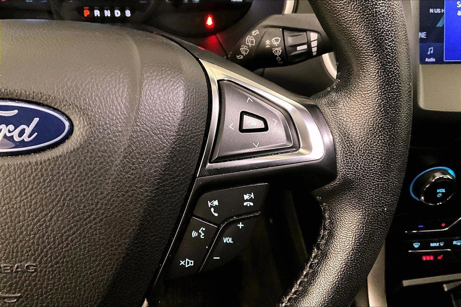 Certified 2020 Ford Edge SEL w/ Convenience Package image 18