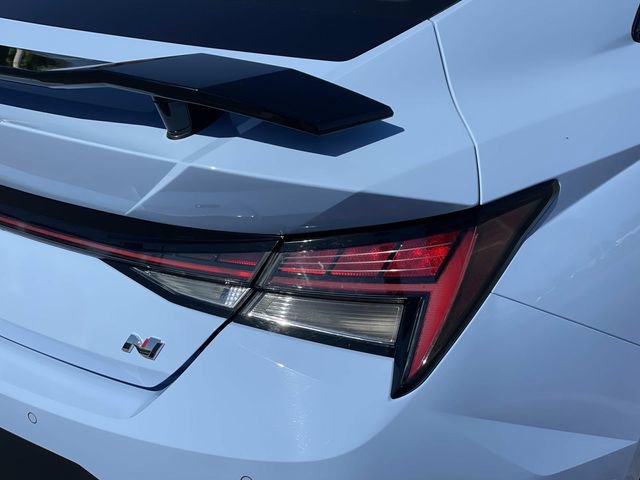 Used 2023 Hyundai Elantra N FWD image 7