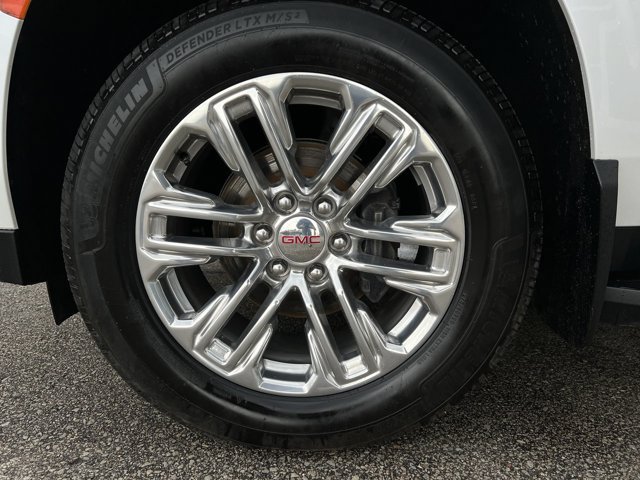 Used 2022 GMC Yukon XL SLT w/ SLT Luxury Package AWD/4WD image 10