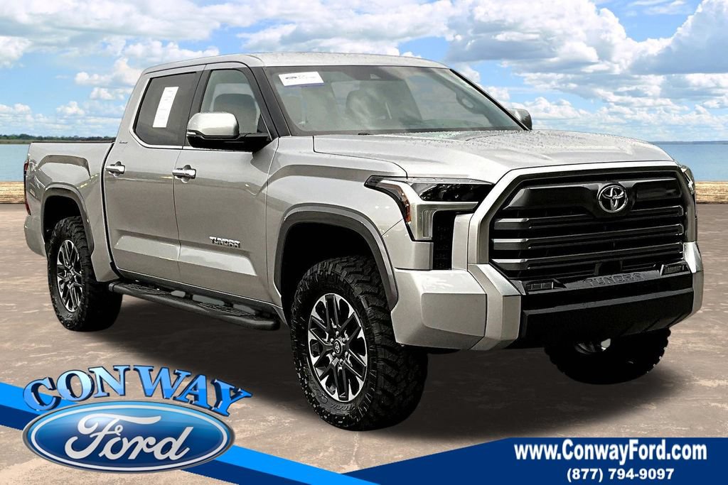 Used 2025 Toyota Tundra Limited AWD/4WD image 1