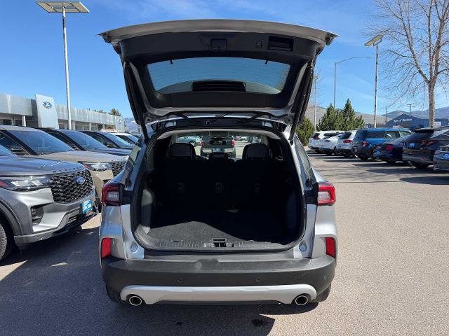 Certified 2024 Ford Escape Platinum image 9