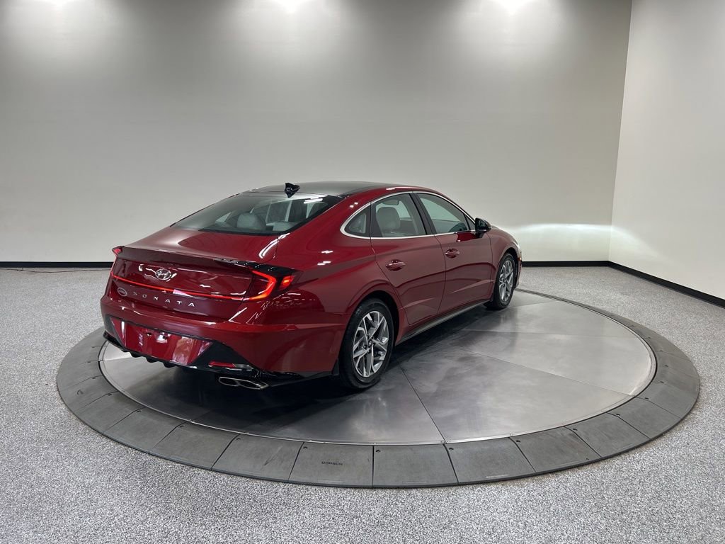 Used 2023 Hyundai Sonata SEL w/ Convenience Package FWD image 7