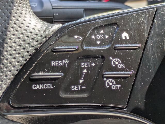 Used 2025 Mercedes-Benz Sprinter 2500 image 24