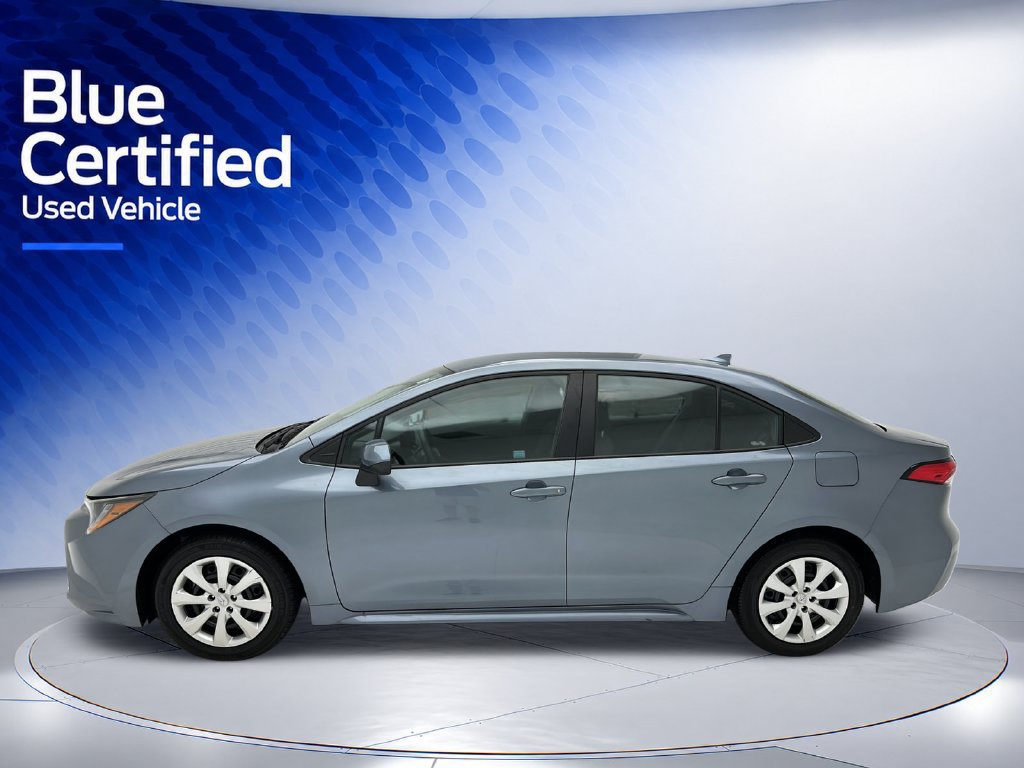 Used 2026 Toyota Corolla LE FWD image 8