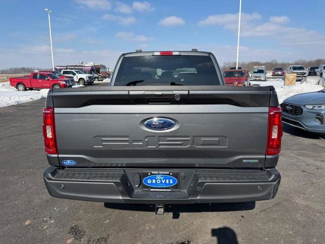 Certified 2022 Ford F150 XLT w/ Equipment Group 302A High image 4