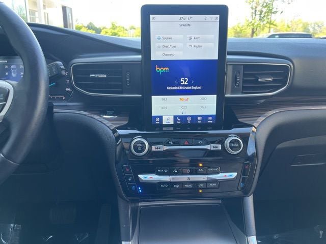 Certified 2023 Ford Explorer Limited w/ Limited Technology Package AWD/4WD image 31