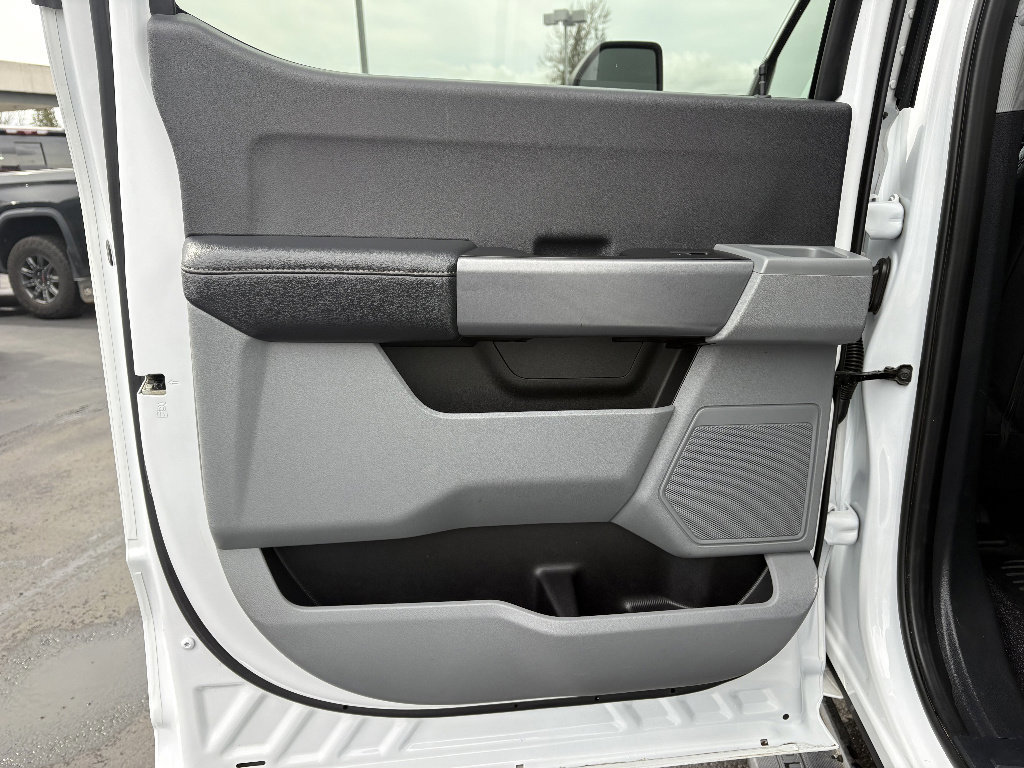 Certified 2024 Ford F350 XLT AWD/4WD image 31