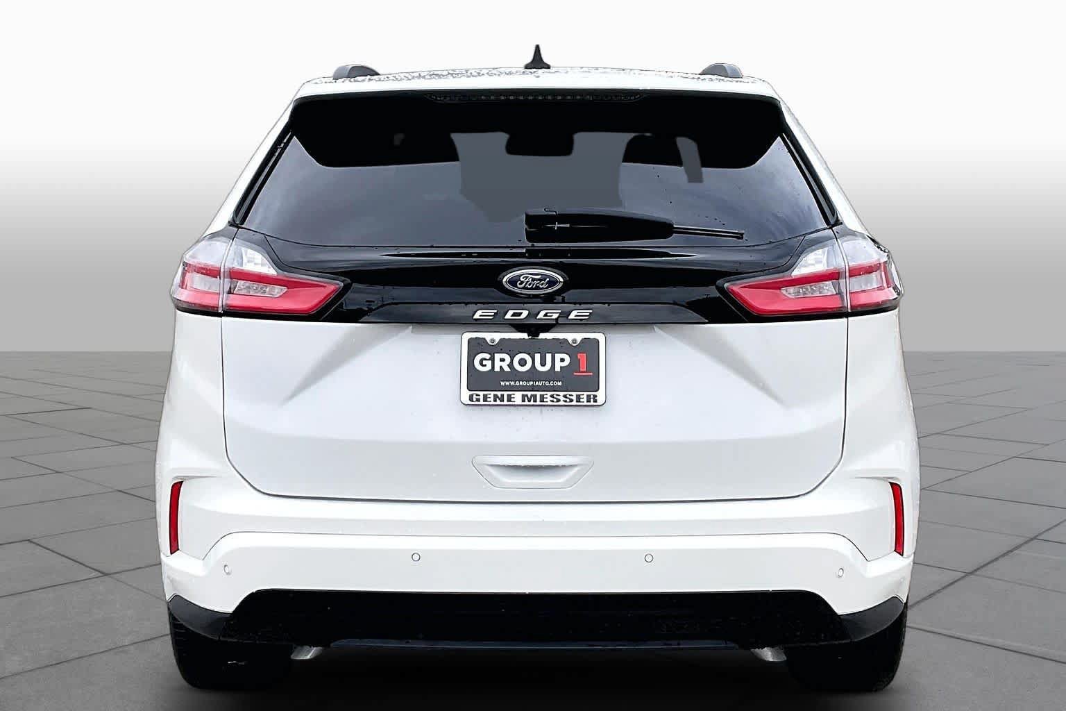 Certified 2024 Ford Edge ST-Line AWD/4WD image 5