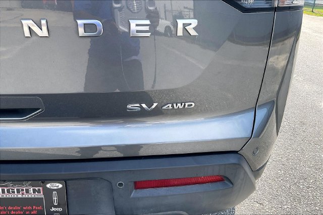 Used 2023 Nissan Pathfinder SV AWD/4WD image 9