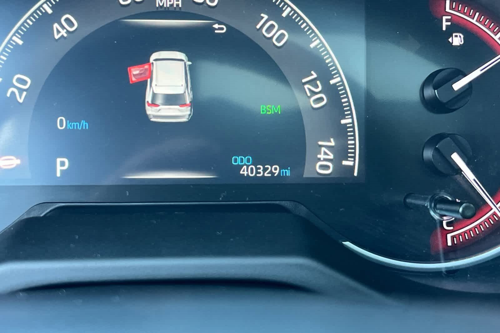 Used 2023 Toyota RAV4 XLE Premium image 25