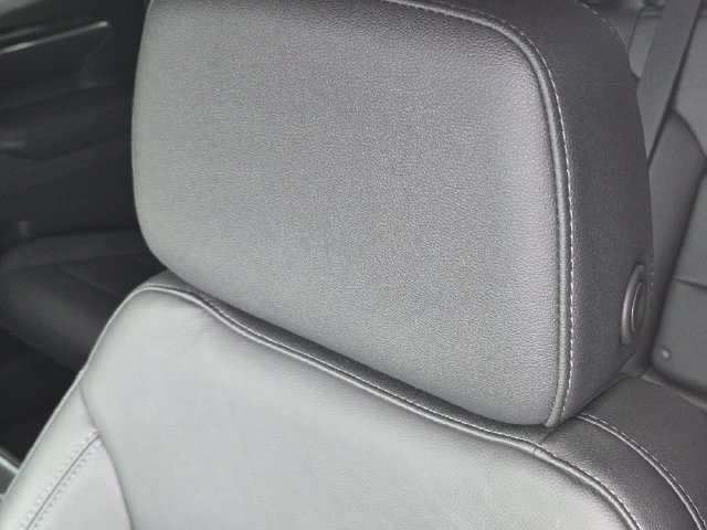 Used 2025 Chevrolet Silverado 1500 LT Trail Boss w/ Convenience Package II AWD/4WD image 14