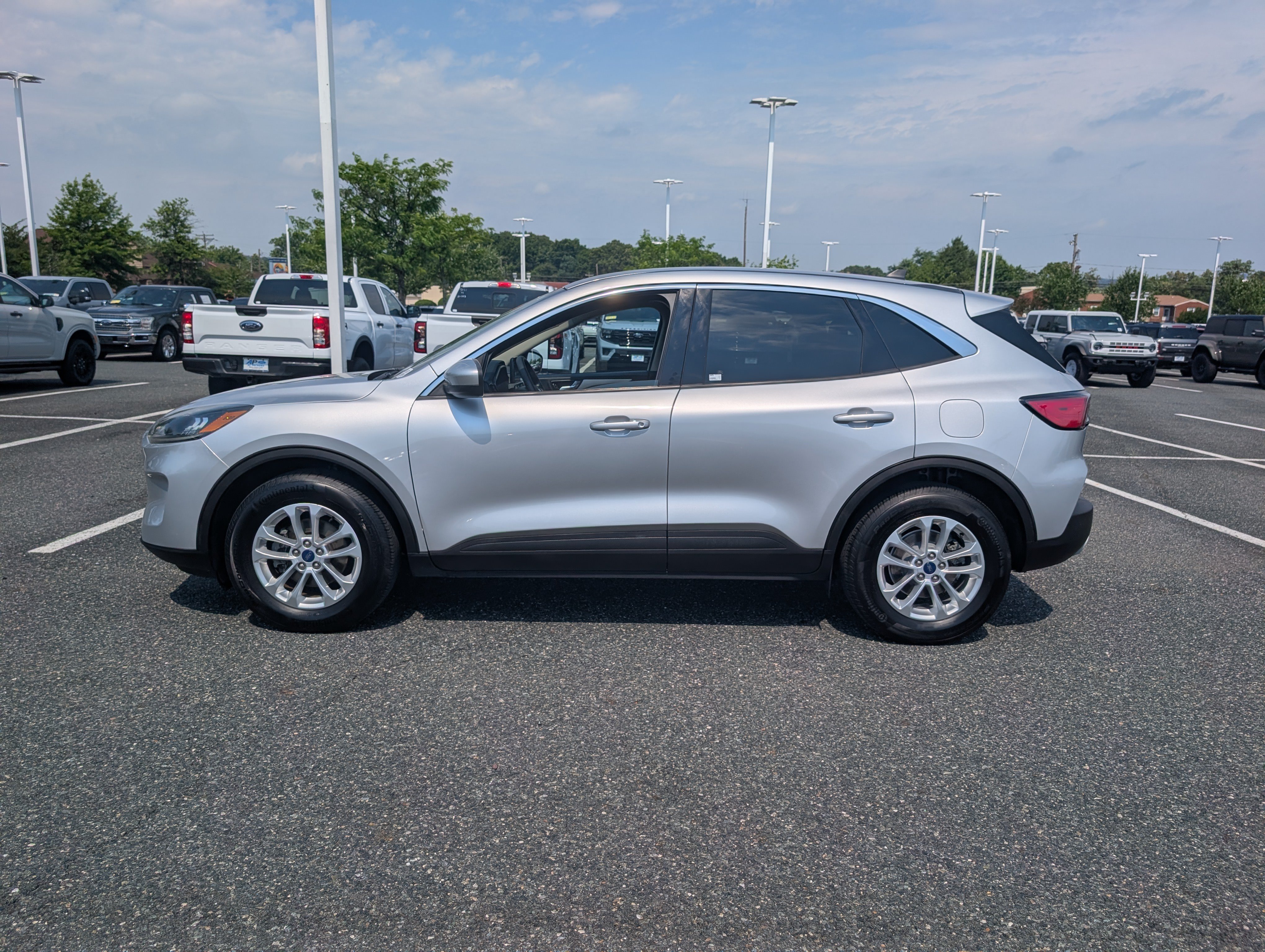 Certified 2020 Ford Escape SE AWD/4WD image 6