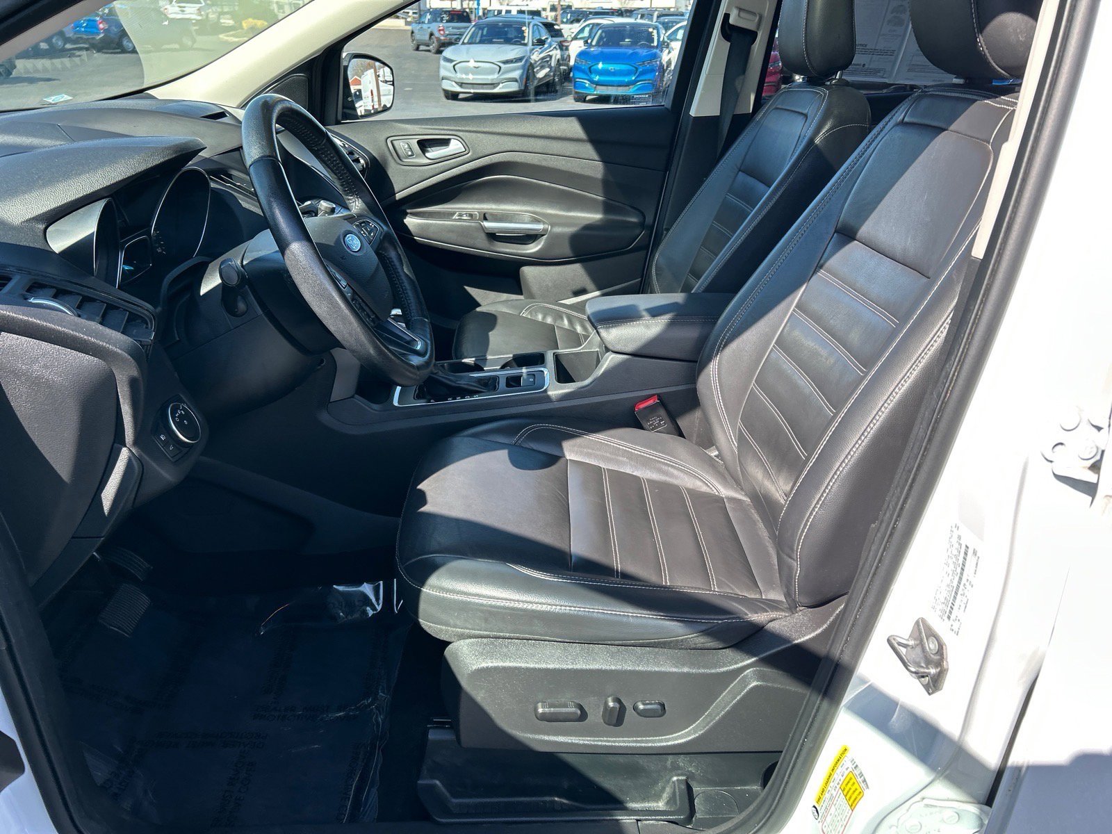 Certified 2018 Ford Escape SEL image 7