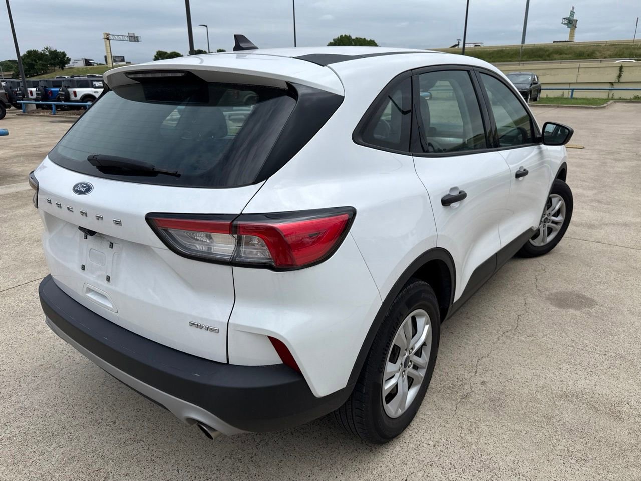Certified 2022 Ford Escape S AWD/4WD image 11
