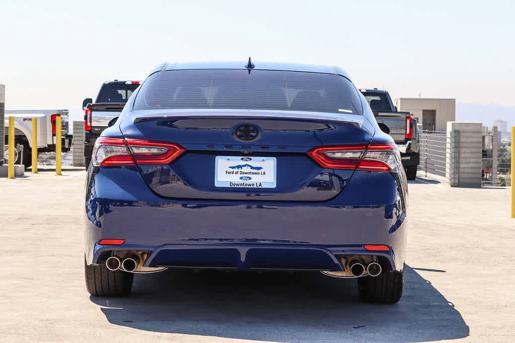 Used 2023 Toyota Camry XSE FWD image 5