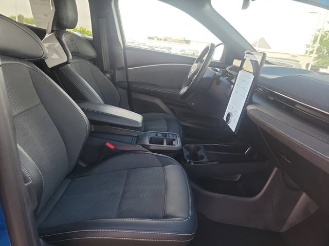 Certified 2025 Ford Mustang Mach-E GT AWD/4WD image 28