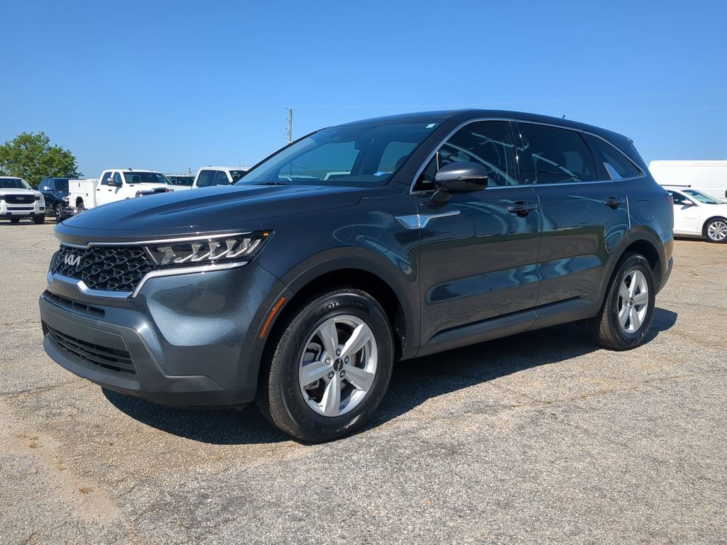 Used 2023 Kia Sorento LX FWD image 6