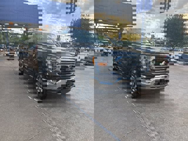 Certified 2021 Ford F150 XLT w/ Equipment Group 302A High image 2