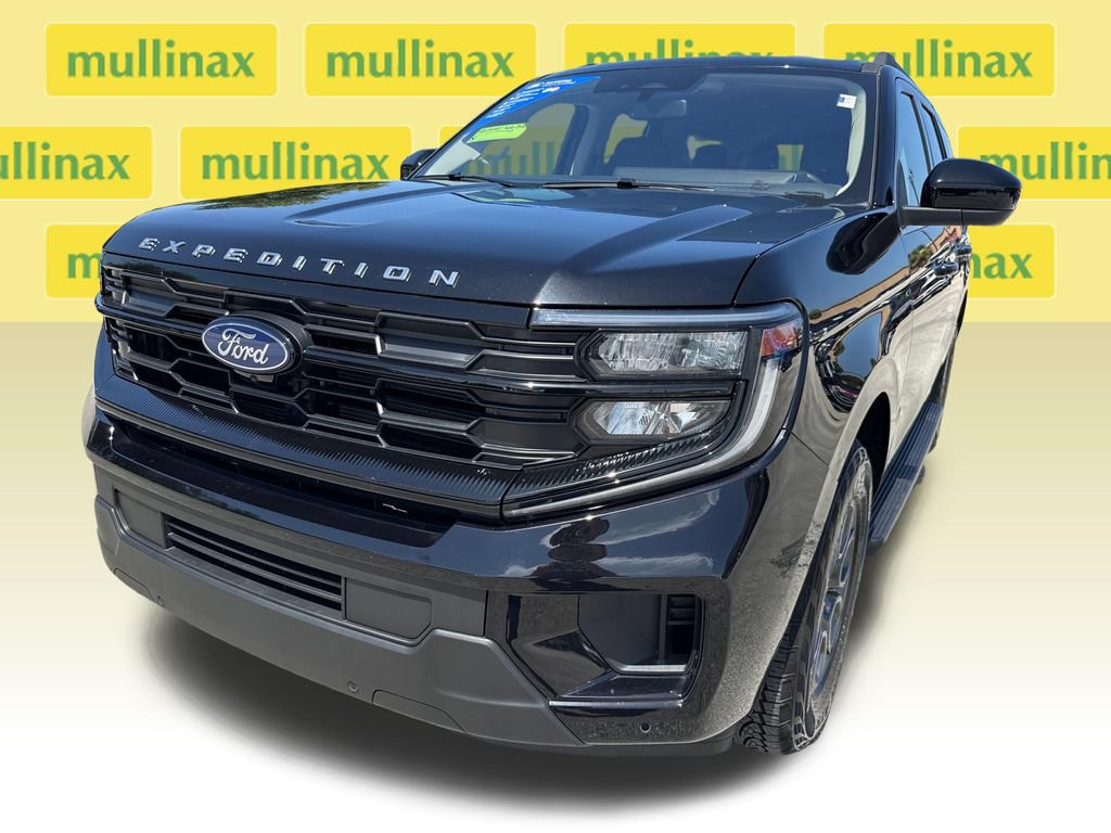Certified 2025 Ford Expedition Active RWD image 10