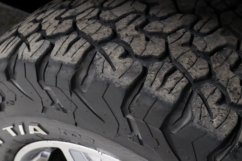 Certified 2023 Ford F150 XLT w/ Equipment Group 302A High image 21