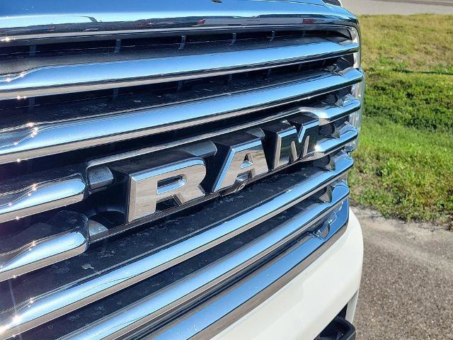 Used 2024 RAM 3500 Limited w/ Safety Group AWD/4WD image 8