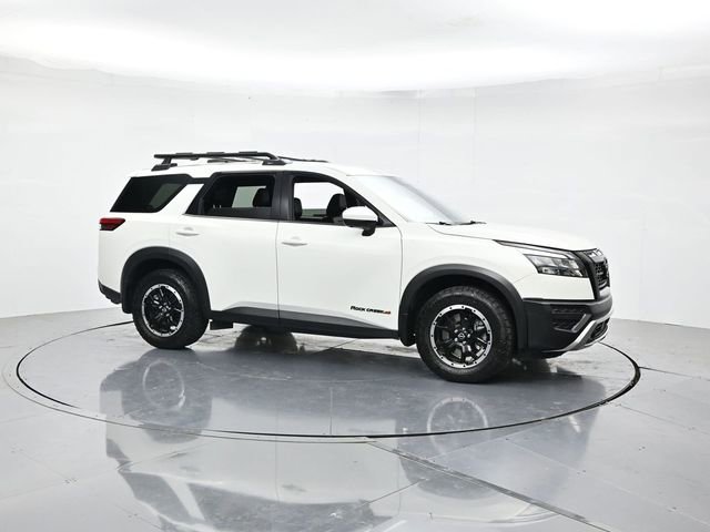 Used 2024 Nissan Pathfinder Rock Creek AWD/4WD image 3