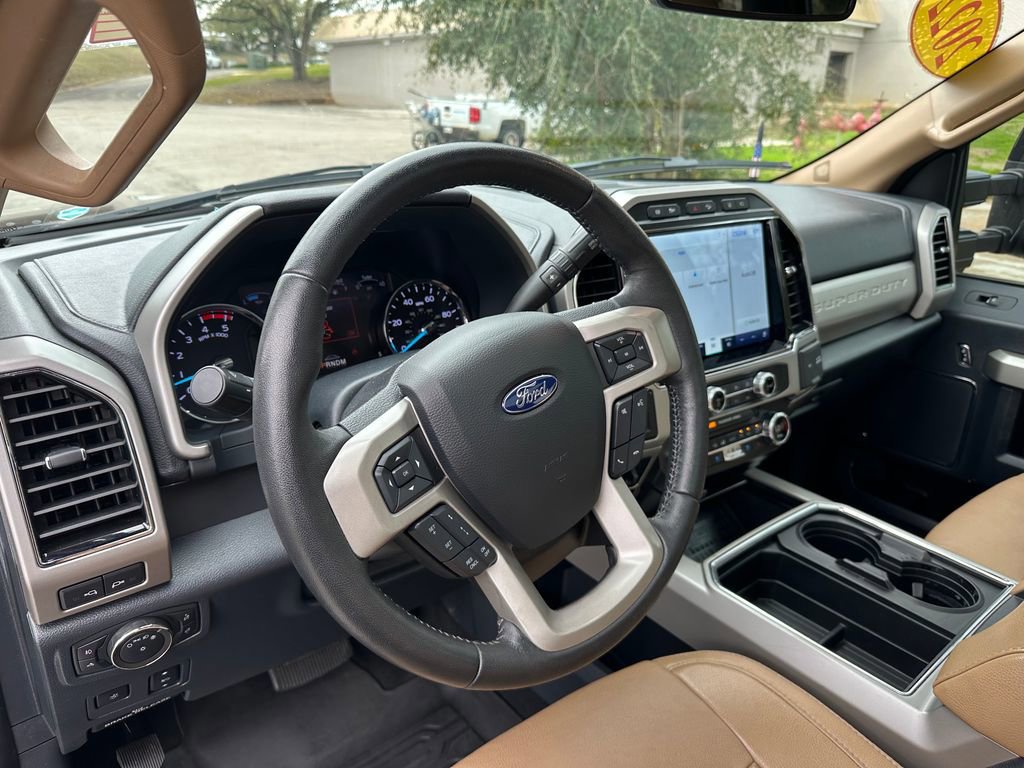 Certified 2022 Ford F250 Lariat w/ Lariat Ultimate Package image 30