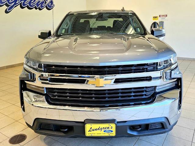Used 2022 Chevrolet Silverado 1500 LT AWD/4WD image 2