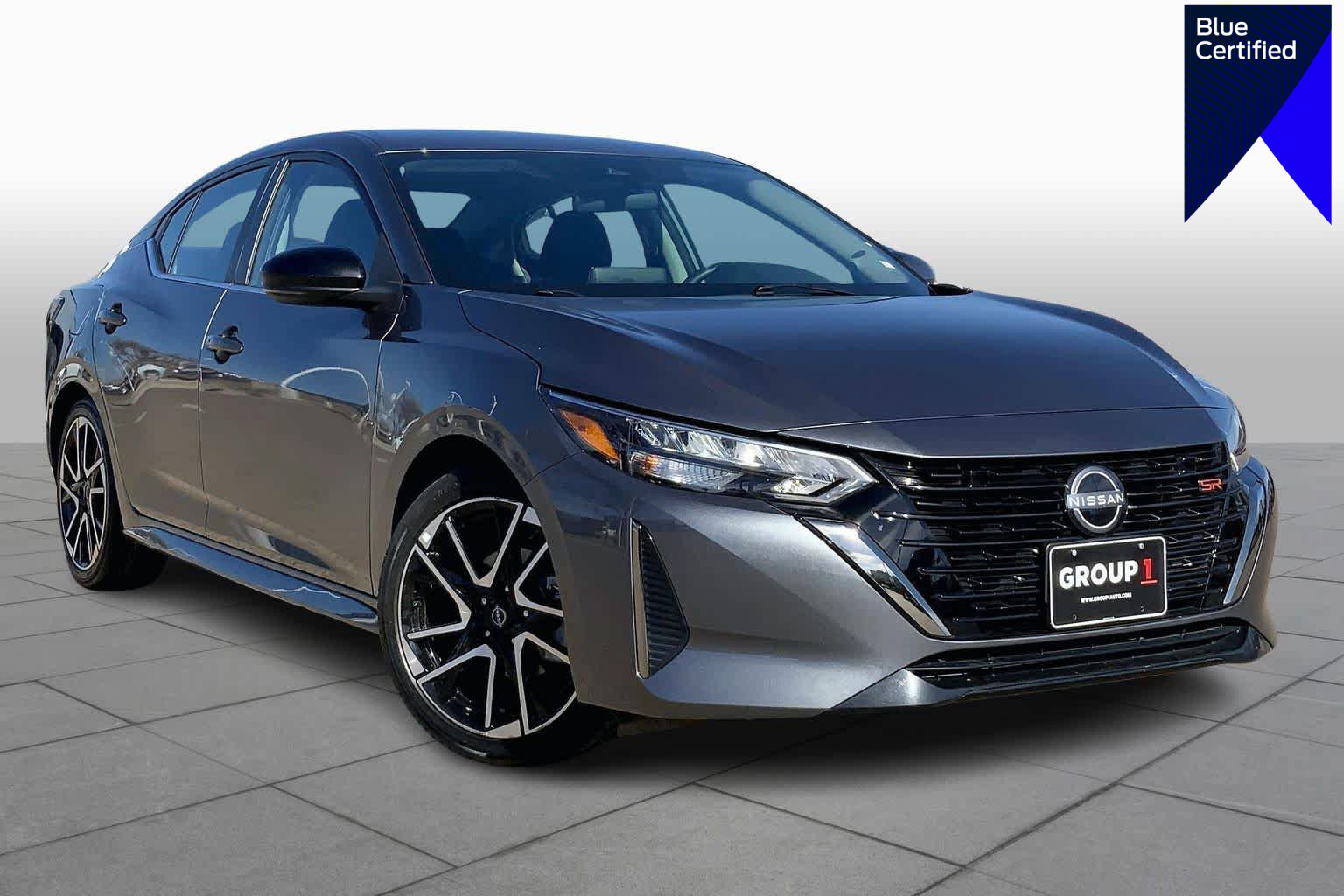 Used 2025 Nissan Sentra SR image 1