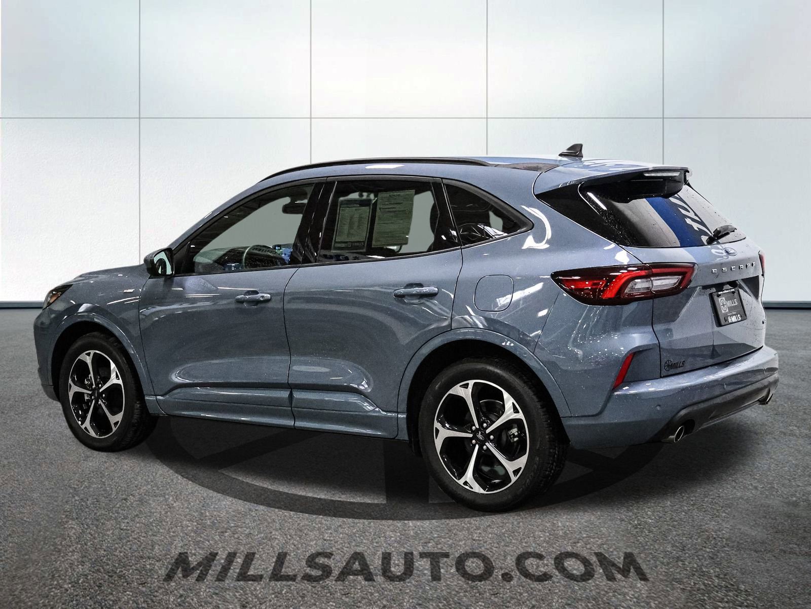 Certified 2025 Ford Escape ST-Line Elite image 7