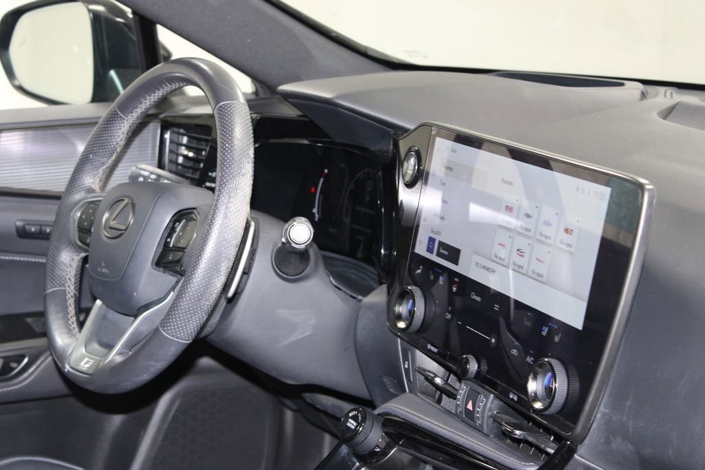 Used 2023 Lexus NX 350 F Sport image 31