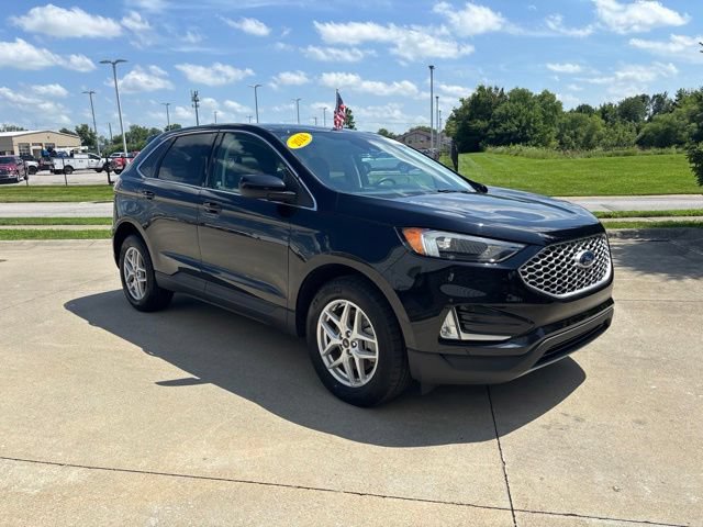 Certified 2024 Ford Edge SEL w/ Convenience Package AWD/4WD image 33