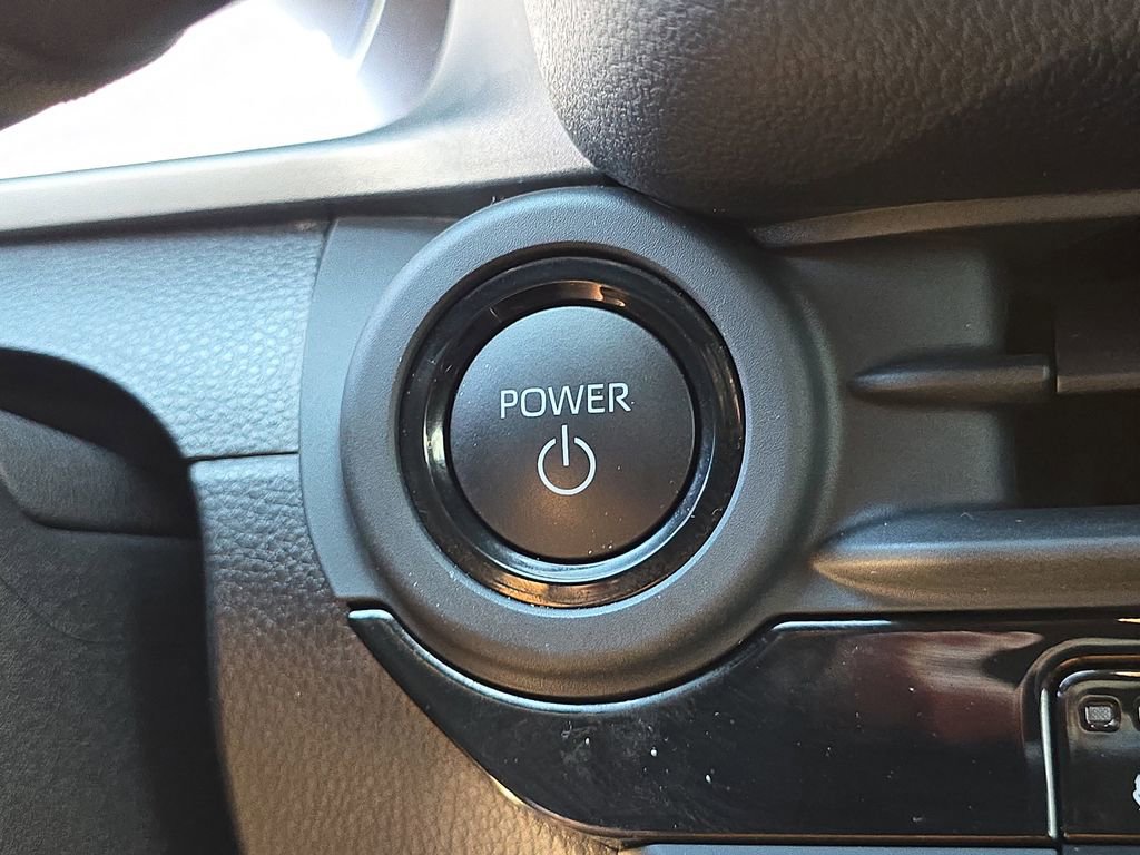 Used 2023 Toyota Crown image 25