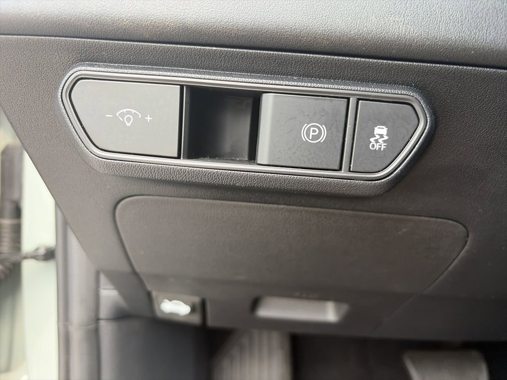 Used 2025 Kia K4 FWD image 20