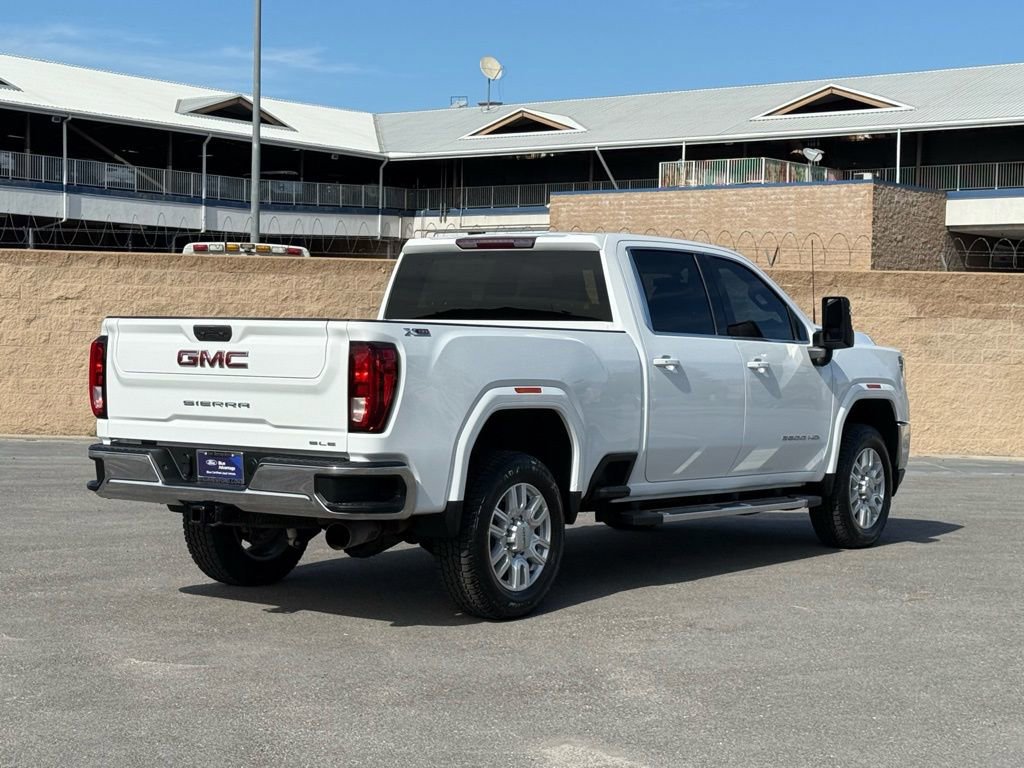 Used 2022 GMC Sierra 2500 SLE w/ SLE Value Package; image 3