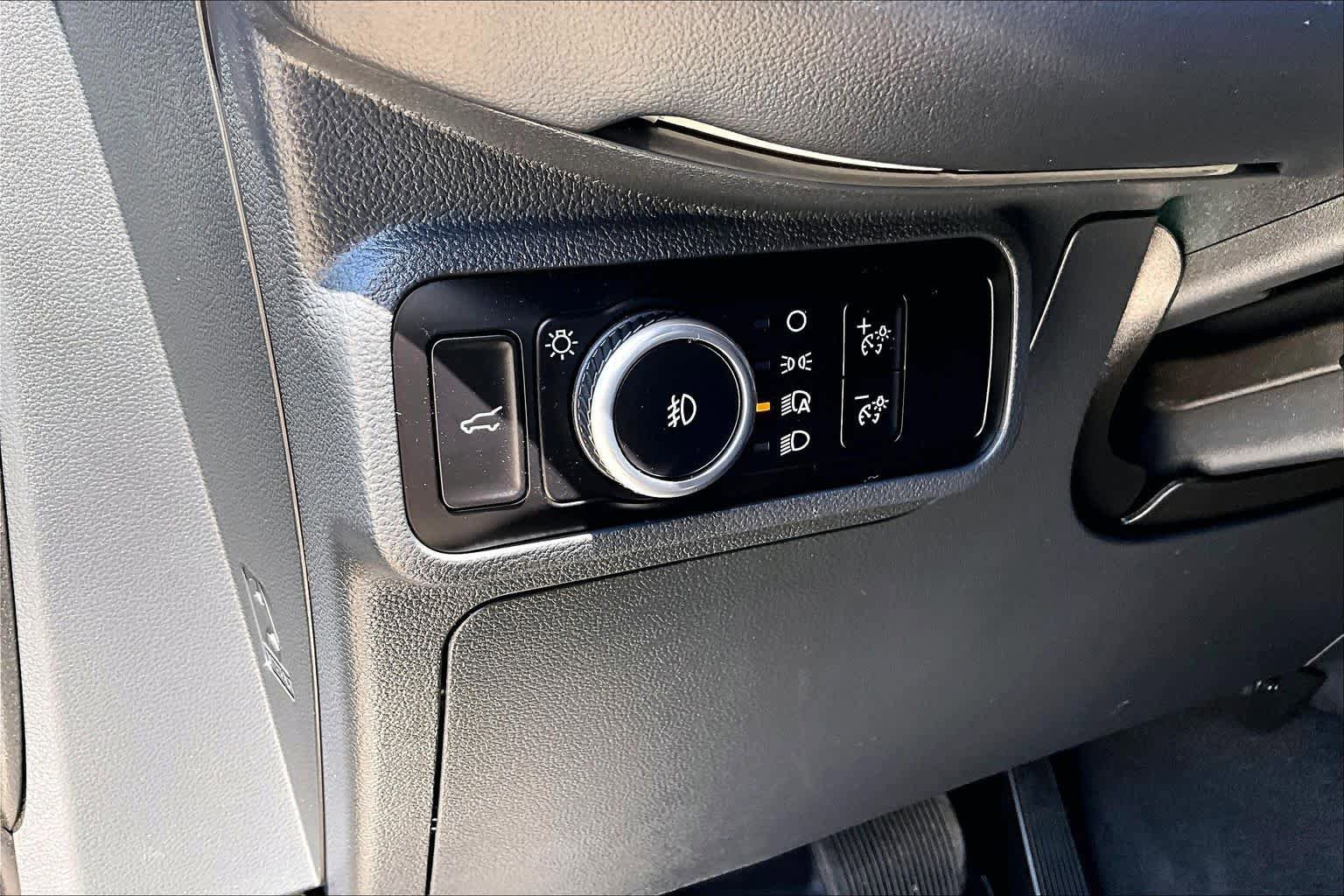 Certified 2025 Ford Explorer ST-Line w/ Premium Package AWD/4WD image 37