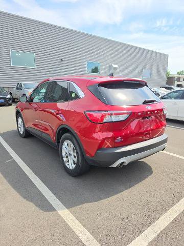 Certified 2020 Ford Escape SE AWD/4WD image 2