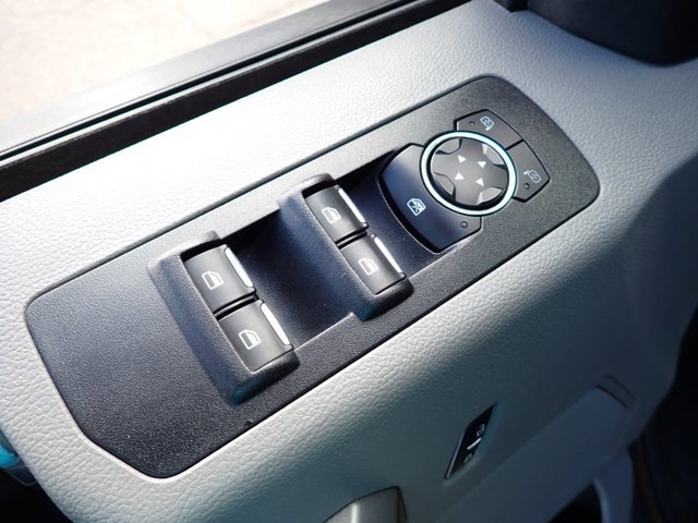 Certified 2017 Ford F150 XLT image 11