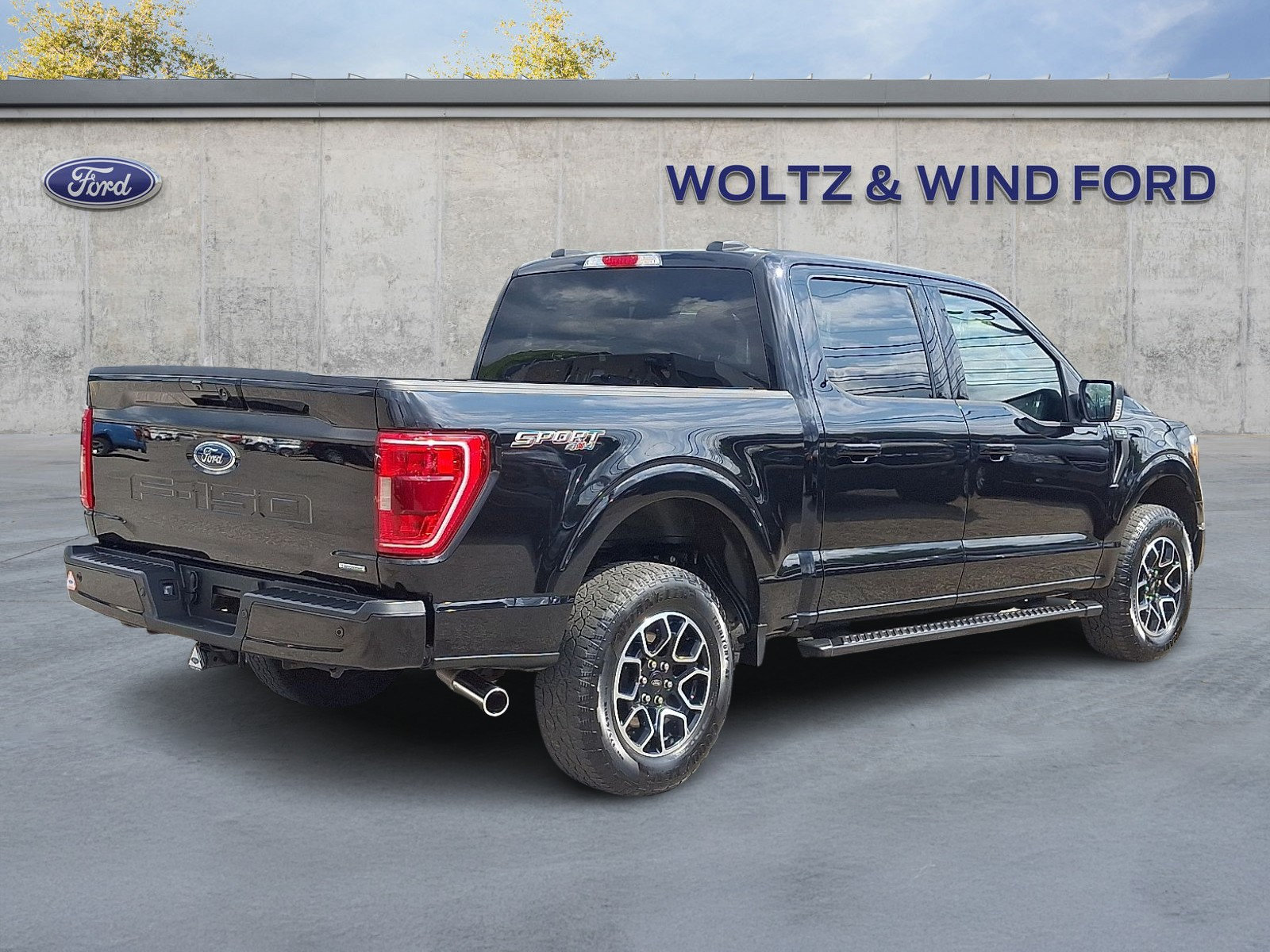 Certified 2022 Ford F150 XLT w/ Equipment Group 302A High AWD/4WD image 6