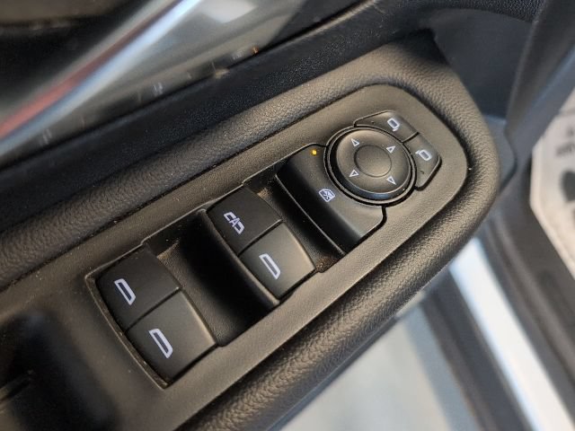 Certified 2021 GMC Terrain SLT w/ Infotainment Package II AWD/4WD image 17