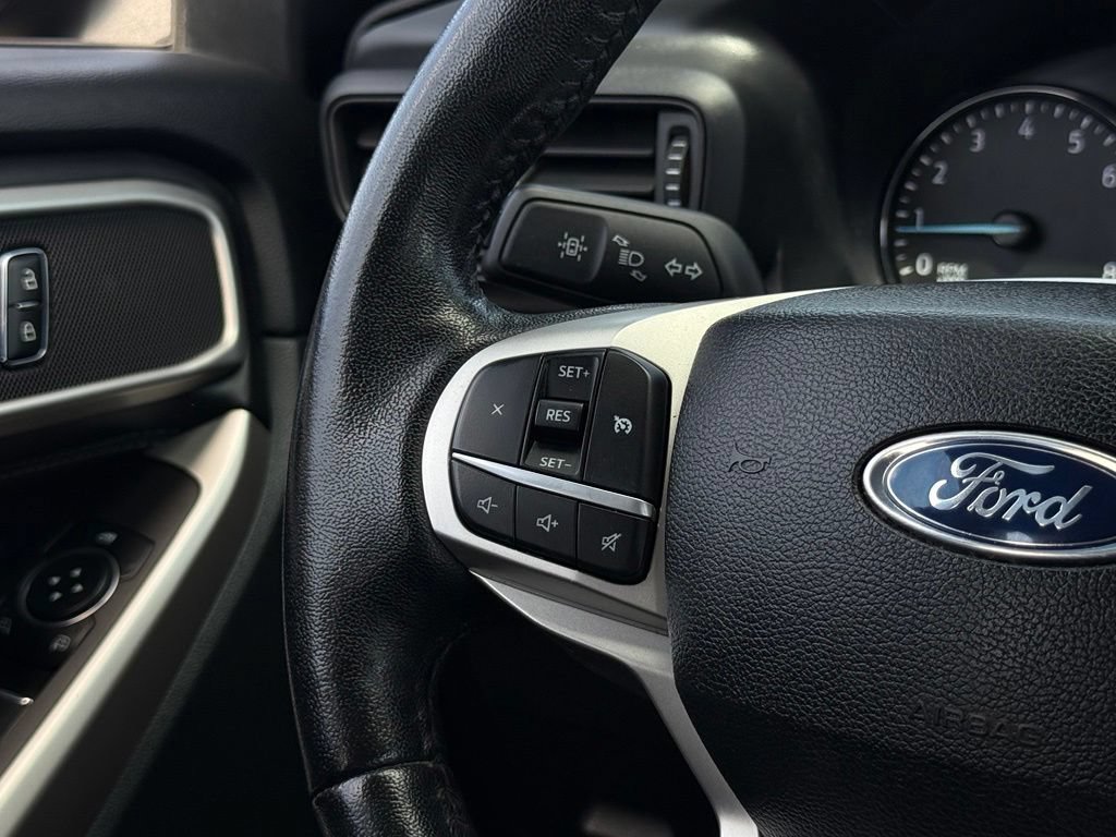 Certified 2023 Ford Explorer XLT AWD/4WD image 8