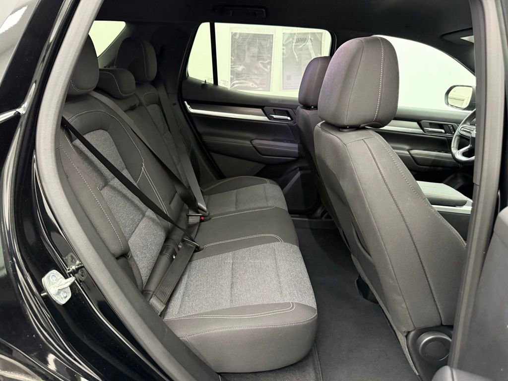 Used 2025 GMC Terrain Elevation image 30