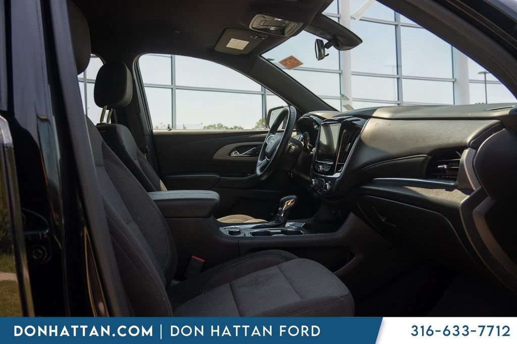Used 2023 Chevrolet Traverse LT AWD/4WD image 26