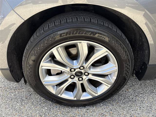Certified 2024 Ford Edge Titanium AWD/4WD image 32